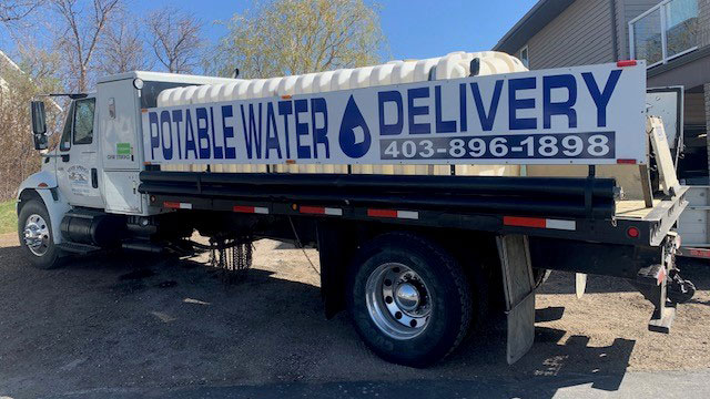 Water hauling truck